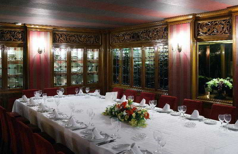 Zenit Don Yo Hotel Saragoça Restaurante foto